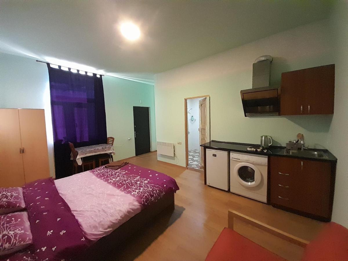 Art Guest House In Kaskad 耶烈万 外观 照片